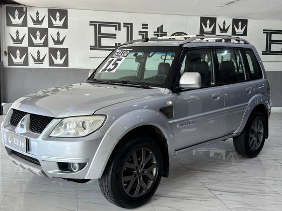 MITSUBISHI PAJERO TR4 2.0 4X2 16V 140CV FLEX 4P AUTOMÁTICO MITSUBISHI PAJERO TR4 2.0 4X2 16V 140CV FLEX 4P AUTOMÁTICO